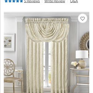 J Queen Marquis - 2 lined drapery panels and 2 waterfall valances